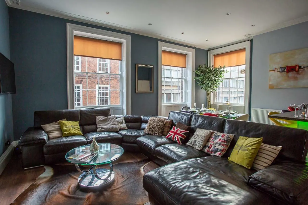 Most Central Luxury Apartment - Sleeps 4 & Free Parking! Chester 0*,  United Kingdom